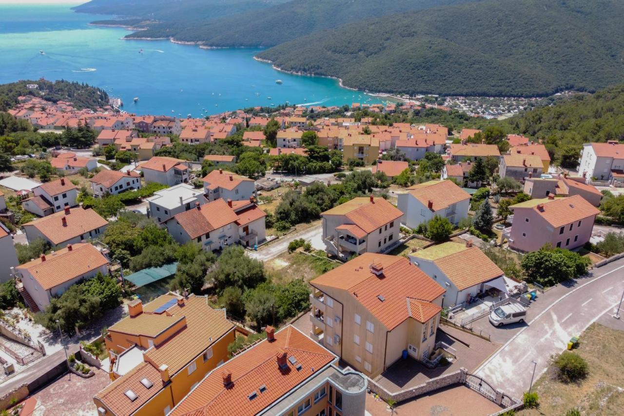 Apartments Quarnero Rabac Bagian luar foto