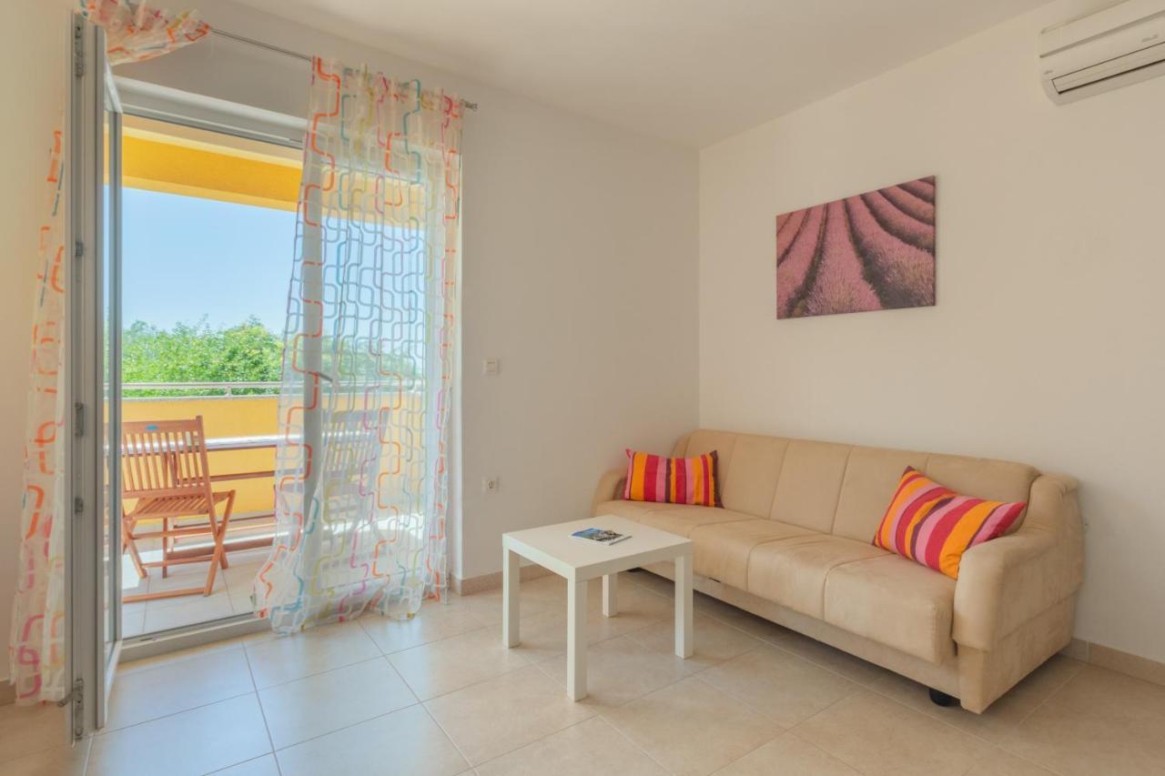 Apartments Quarnero Rabac Bagian luar foto
