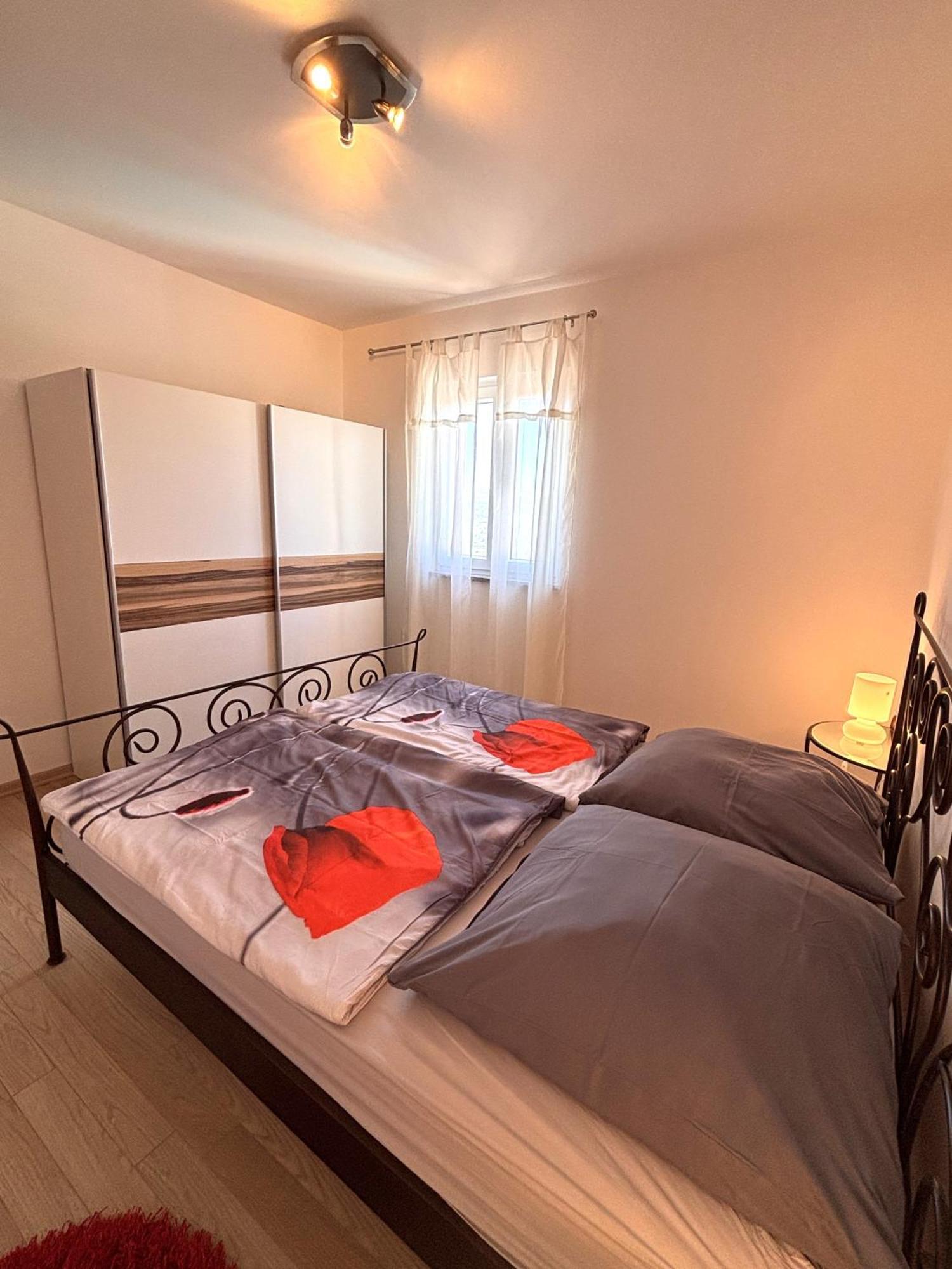 Apartments Quarnero Rabac Bagian luar foto