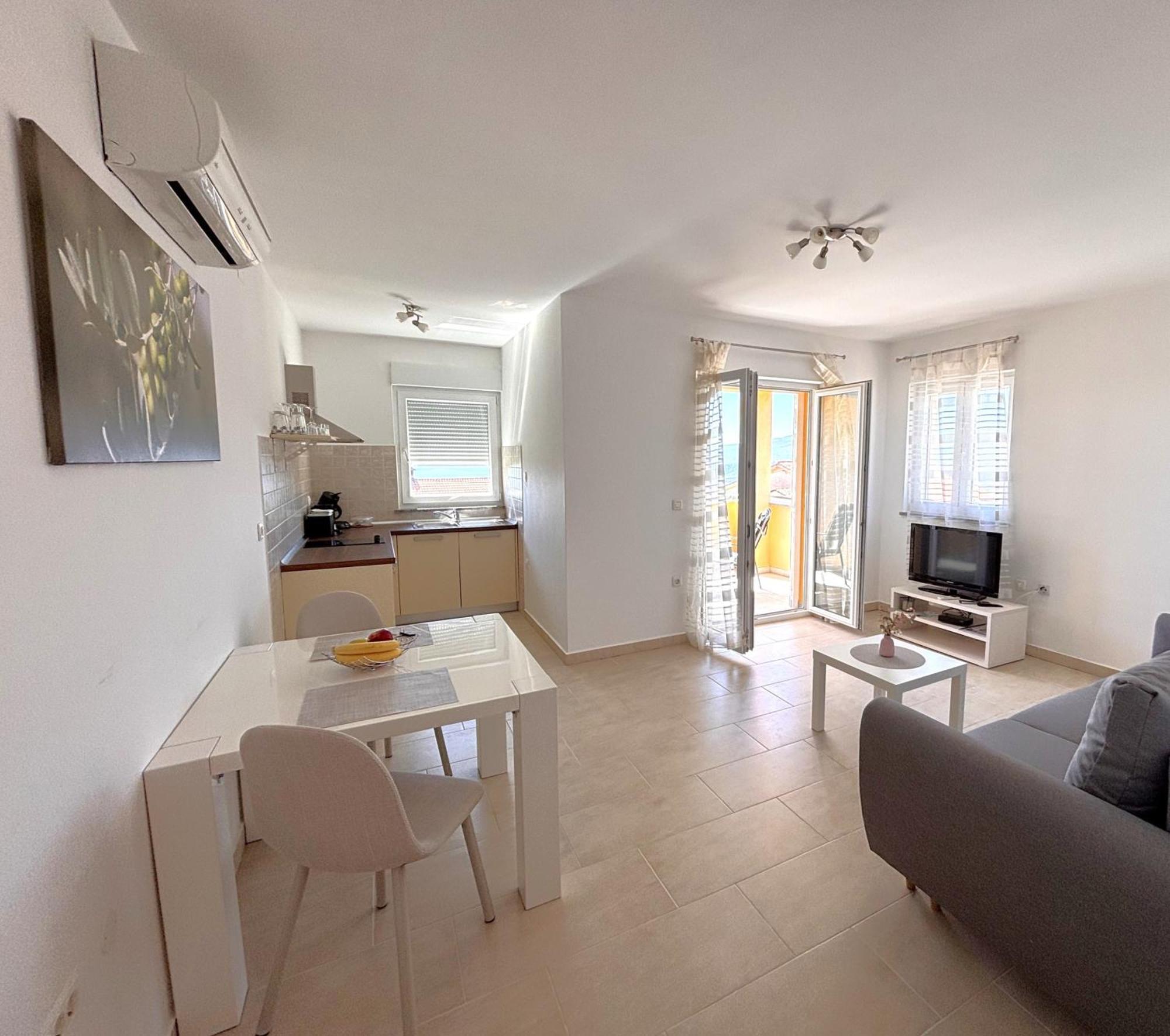Apartments Quarnero Rabac Bagian luar foto